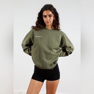 Heavy Manners Heavy Classic Crewneck
